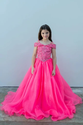 Ava Presley 26818 #0 default thumbnail