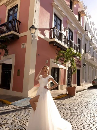 JH Bridal by Jimme Huang ASTORIA #2 thumbnail