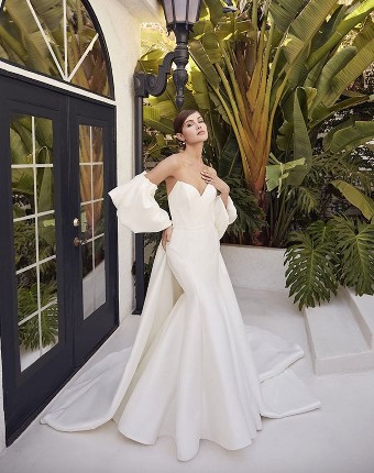 Casablanca Bridal LE115 Gianna #0 default Ivory thumbnail
